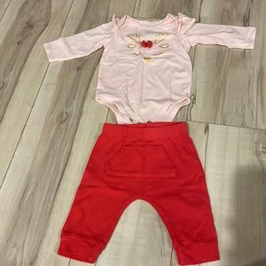 First Impressions 3-6m Reindeer onesie and matching red bottoms